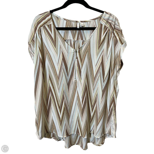 Top Sleeveless By Clothes Mentor In Multi-colored, Size: L