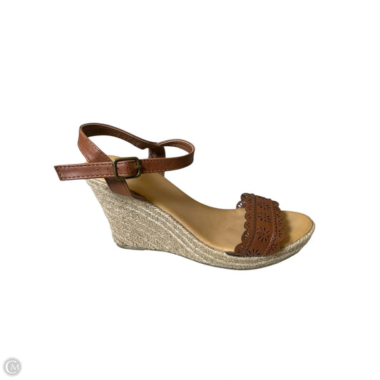 Shoes Heels Platform By Clothes Mentor In Tan, Size: 9