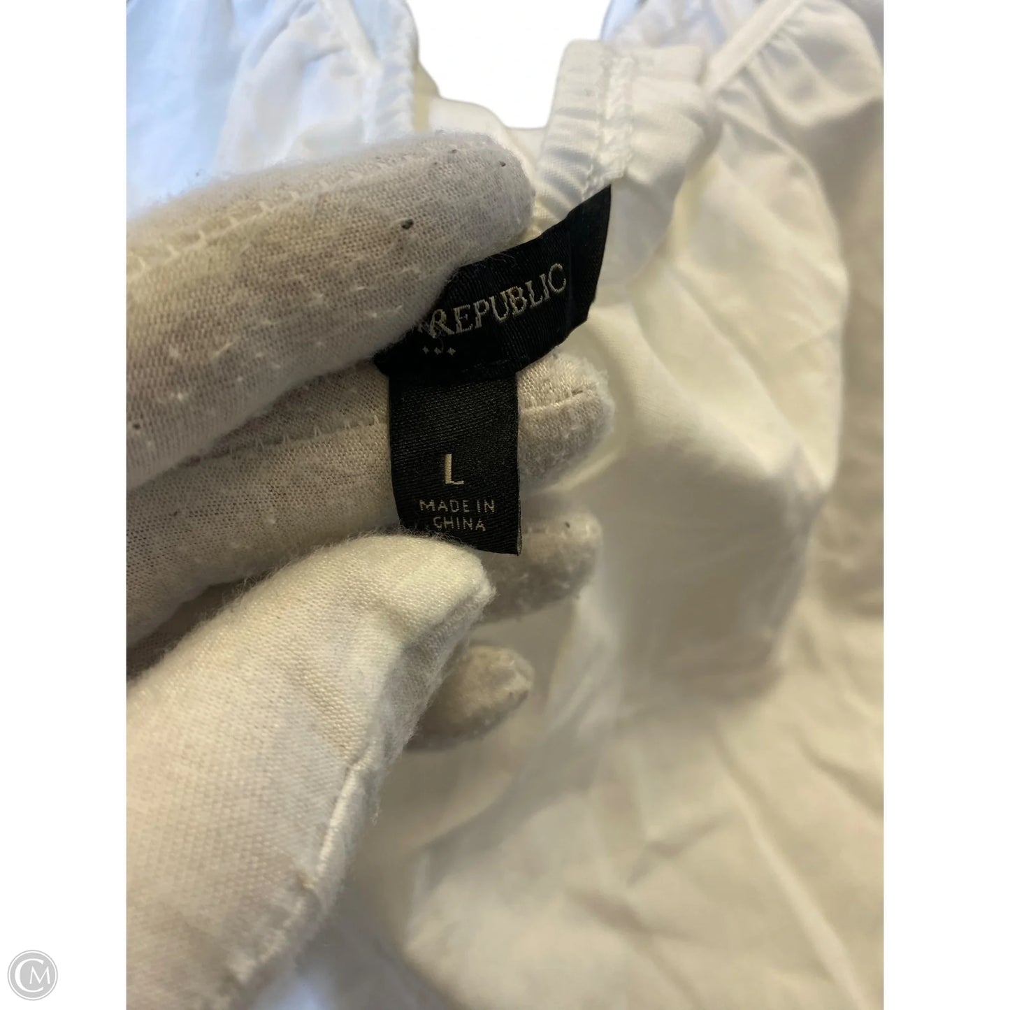 Dress Casual Short By Banana Republic In White, Size: L