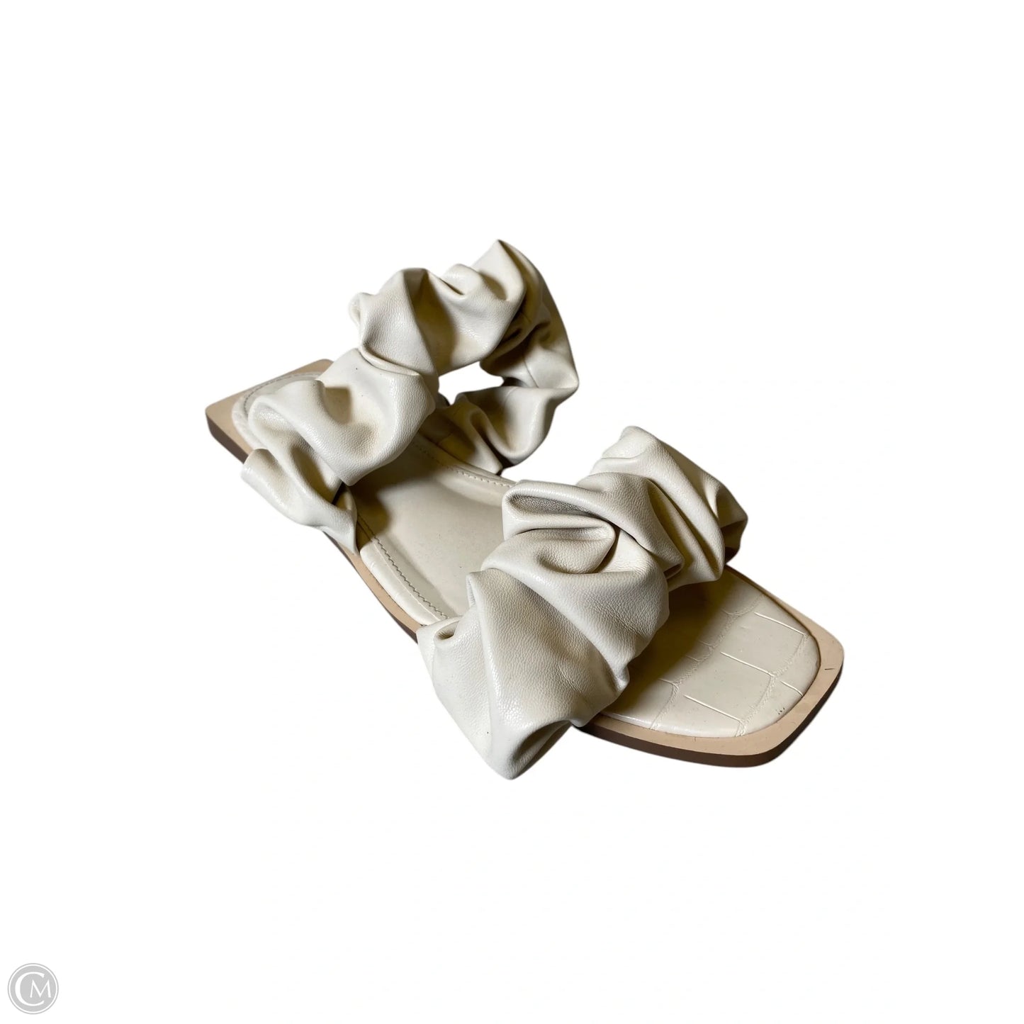 Shoes Flats By Clothes Mentor In Cream, Size: 8