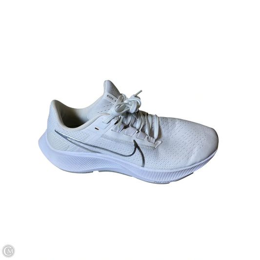 Shoes Athletic By Nike In White, Size: 8