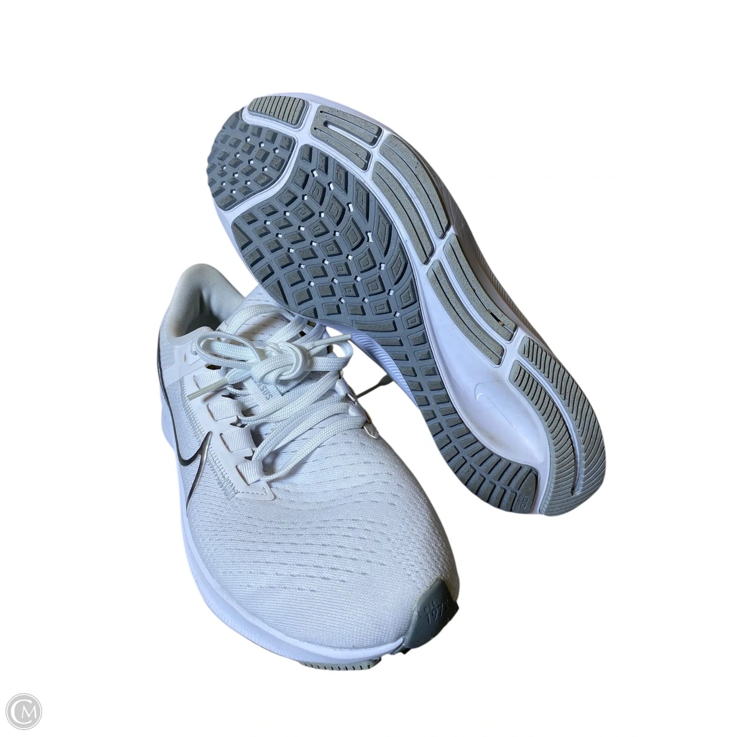 Shoes Athletic By Nike In White, Size: 8