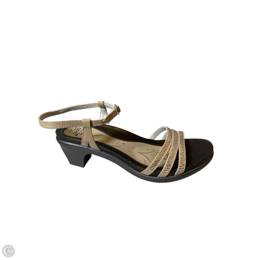 Shoes Heels Block By Abeo In Beige, Size: 8.5