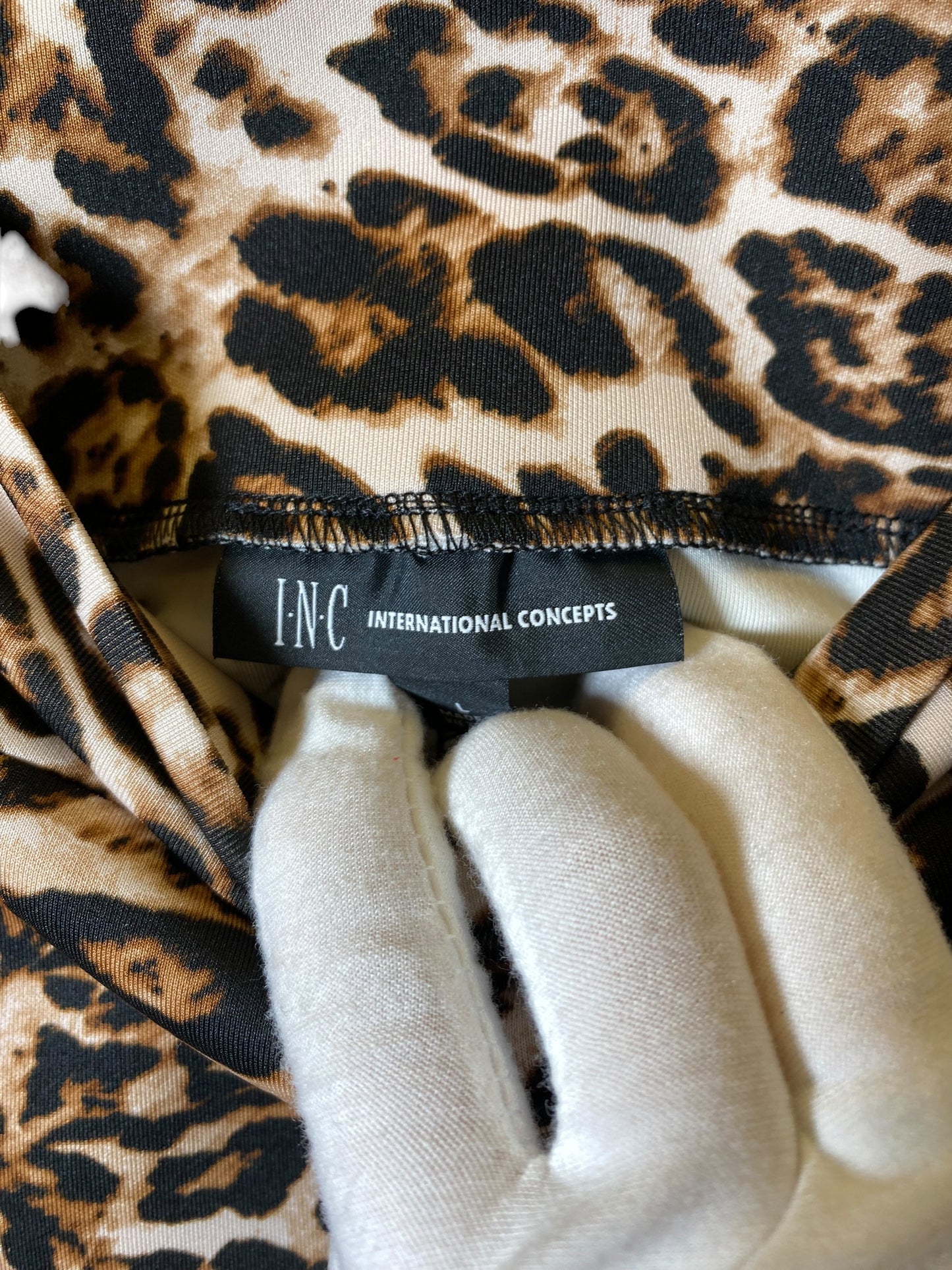 Skirt Mini & Short By Inc In Animal Print, Size: L