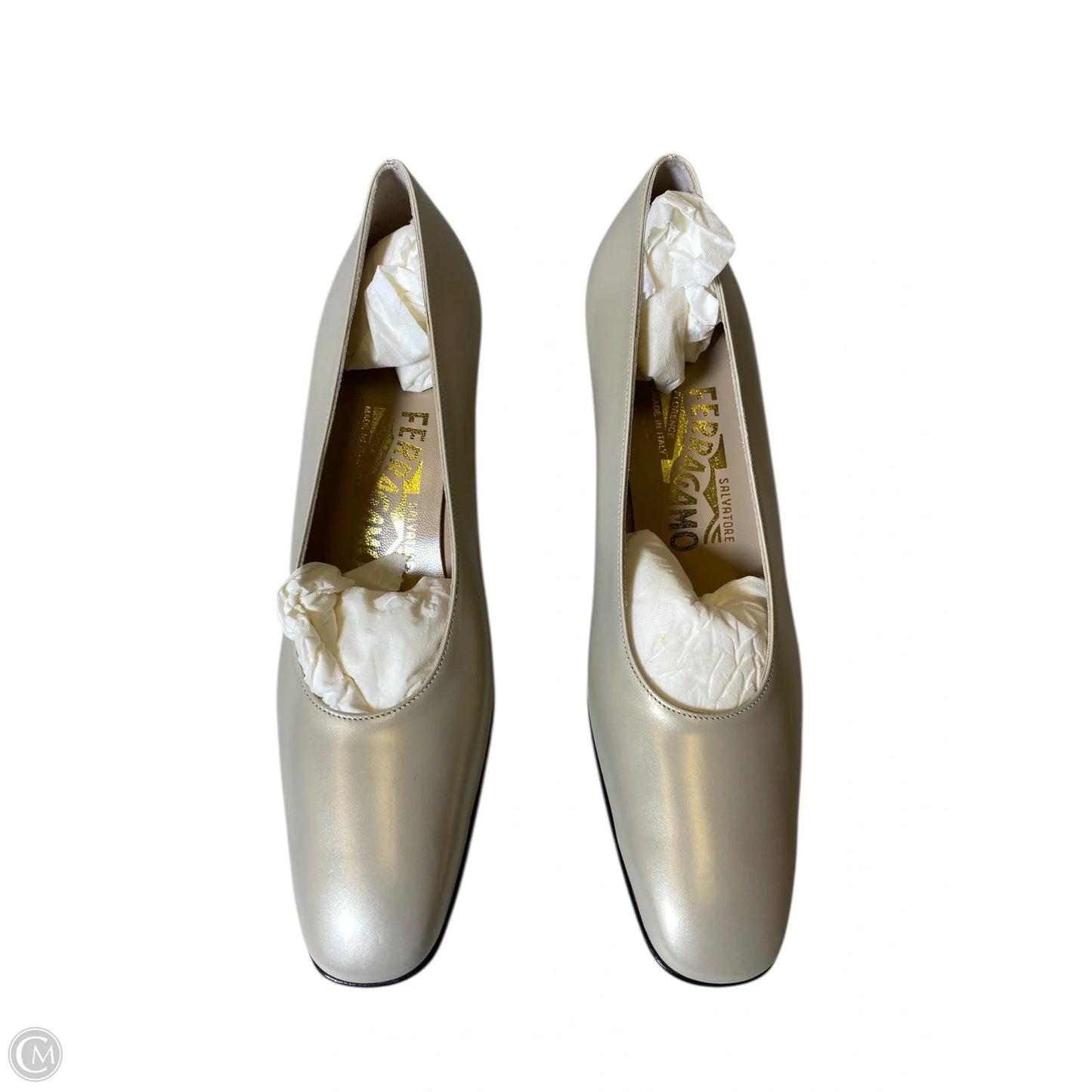 Shoes Designer By Ferragamo In Gold, Size: 6