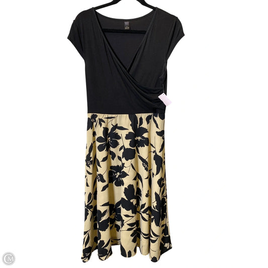 Dress Casual Midi By Clothes Mentor In Black & Cream, Size: L