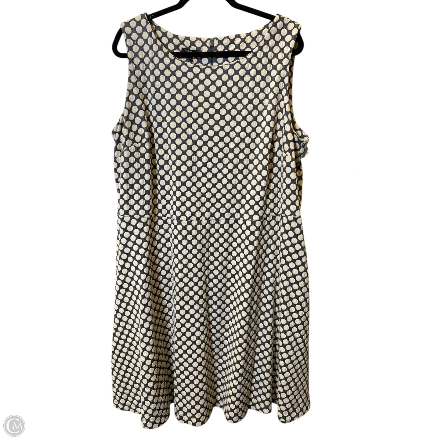 Dress Casual Short By Talbots In Cream & Grey, Size: 2x