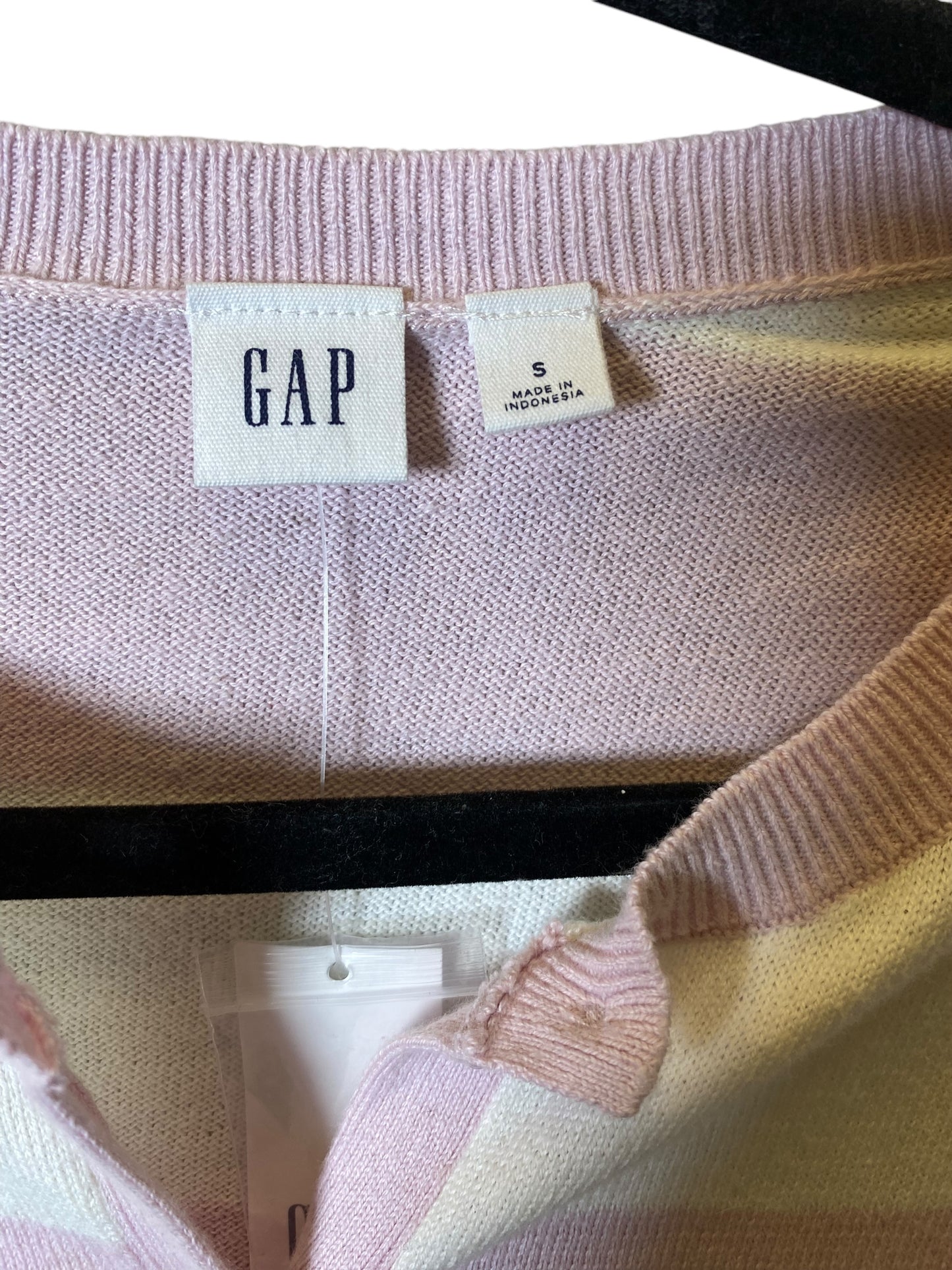 Sweater By Gap In Pink & White, Size: S