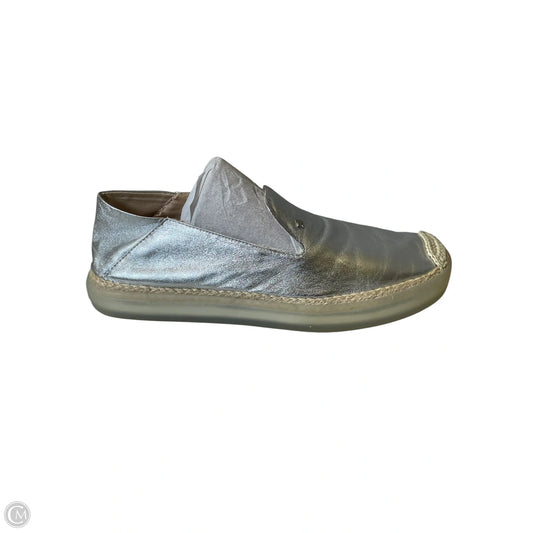 Shoes Designer By Kate Spade In Silver, Size: 7.5