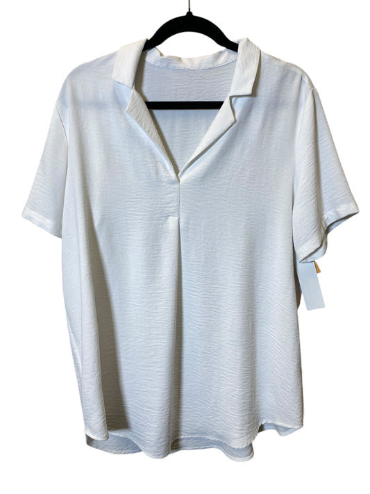 Top Short Sleeve By Clothes Mentor In White, Size: Xl