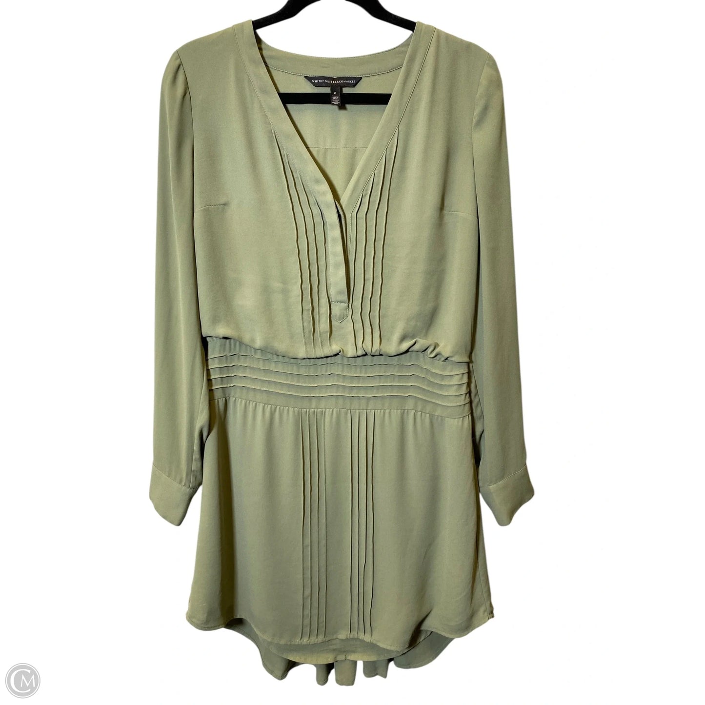 Dress Casual Short By White House Black Market In Green, Size: 6