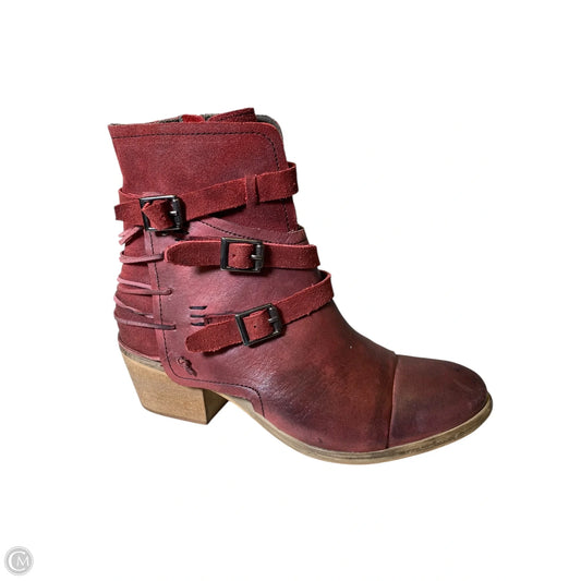 Boots Ankle Heels By Clothes Mentor In Red, Size: 6.5