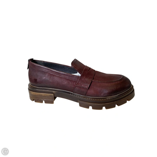 Shoes Flats By Miz Mooz In Maroon, Size: 9.5