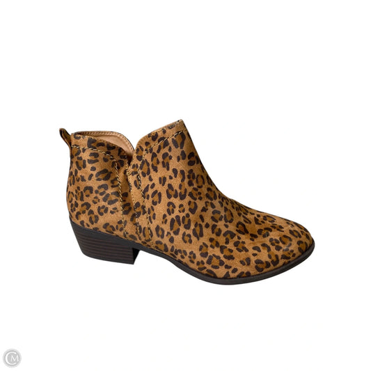 Boots Ankle Flats By Mia In Animal Print, Size: 8.5