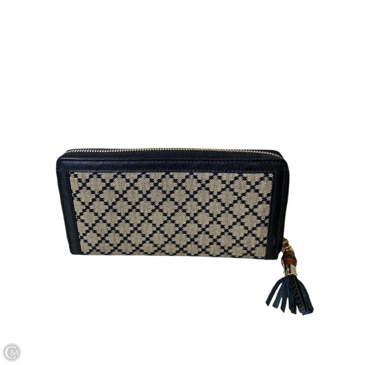 Wallet Luxury Designer By Gucci, Size: Medium