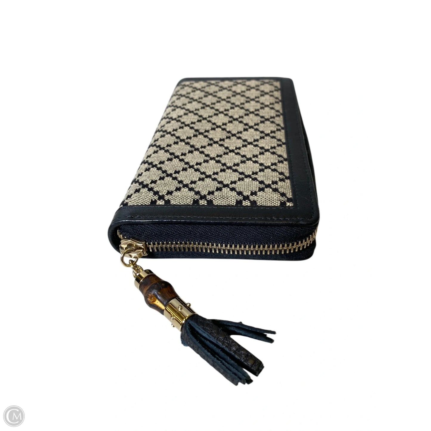 Wallet Luxury Designer By Gucci, Size: Medium