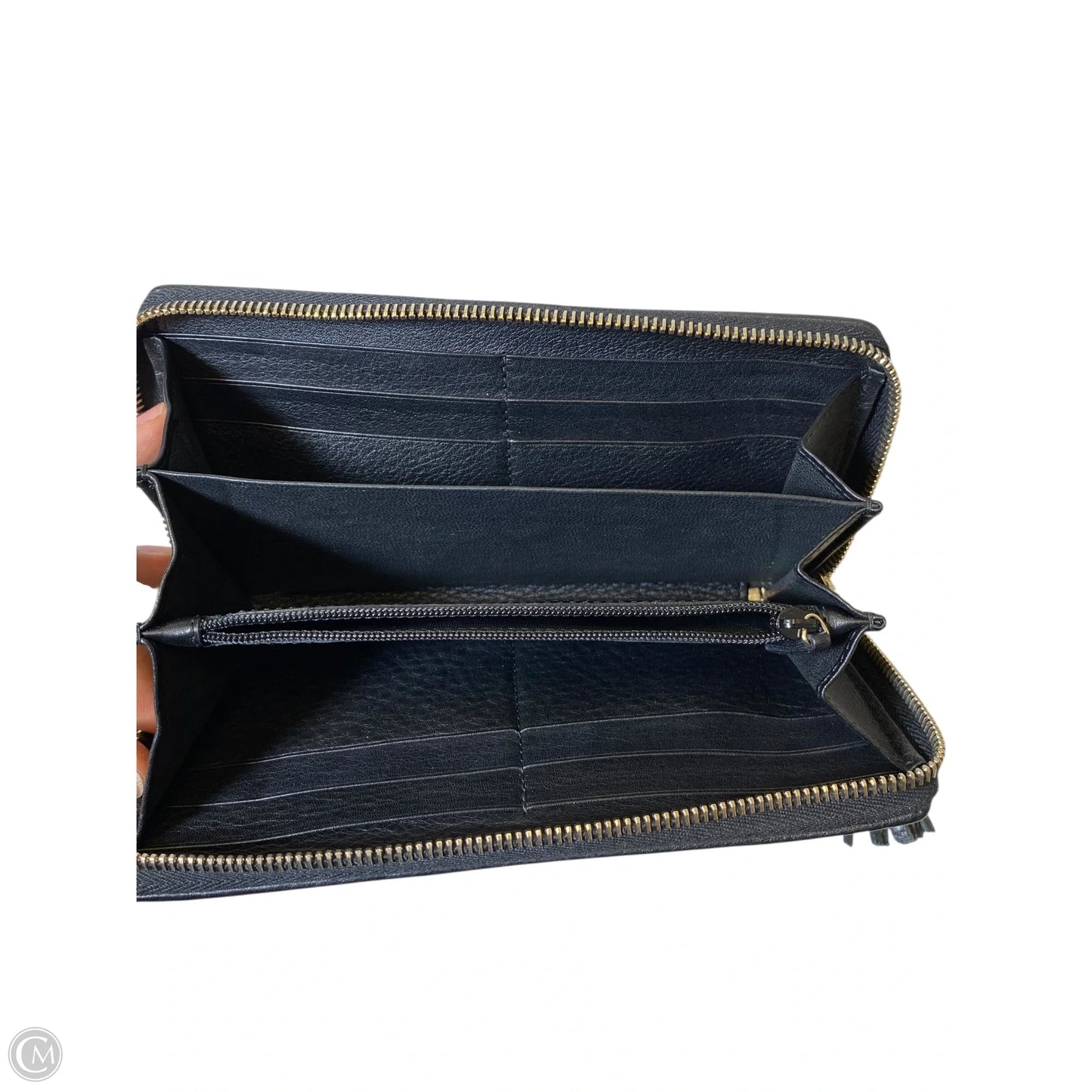 Wallet Luxury Designer By Gucci, Size: Medium
