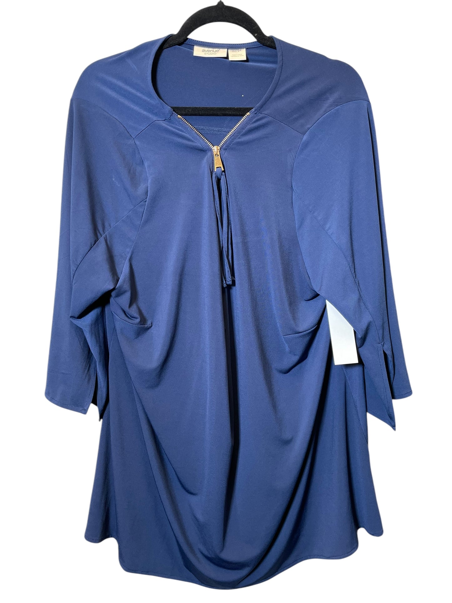 Top 3/4 Sleeve By Avenue In Blue, Size: 3x