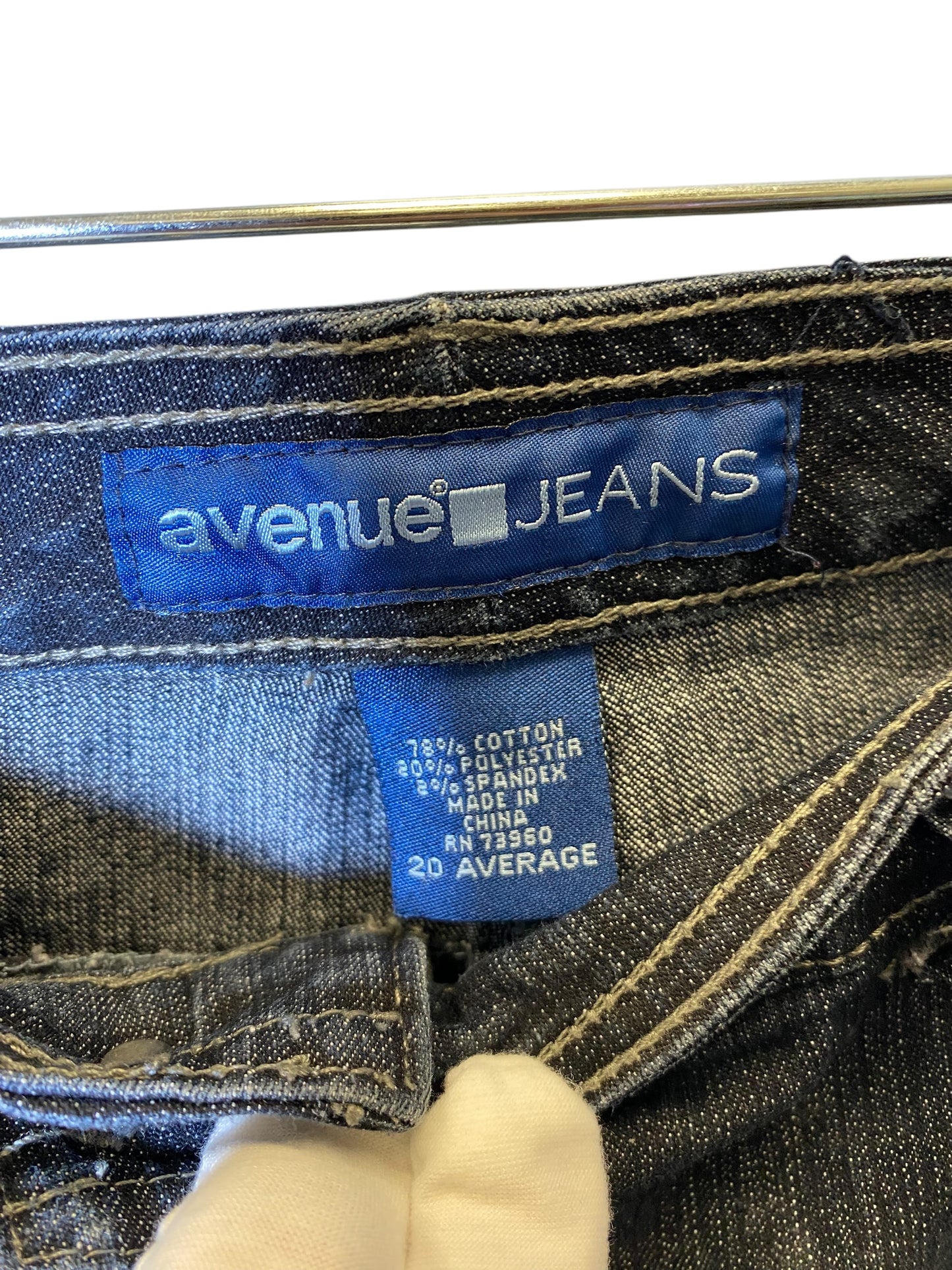 Jeans Straight By Avenue In Blue, Size: 20