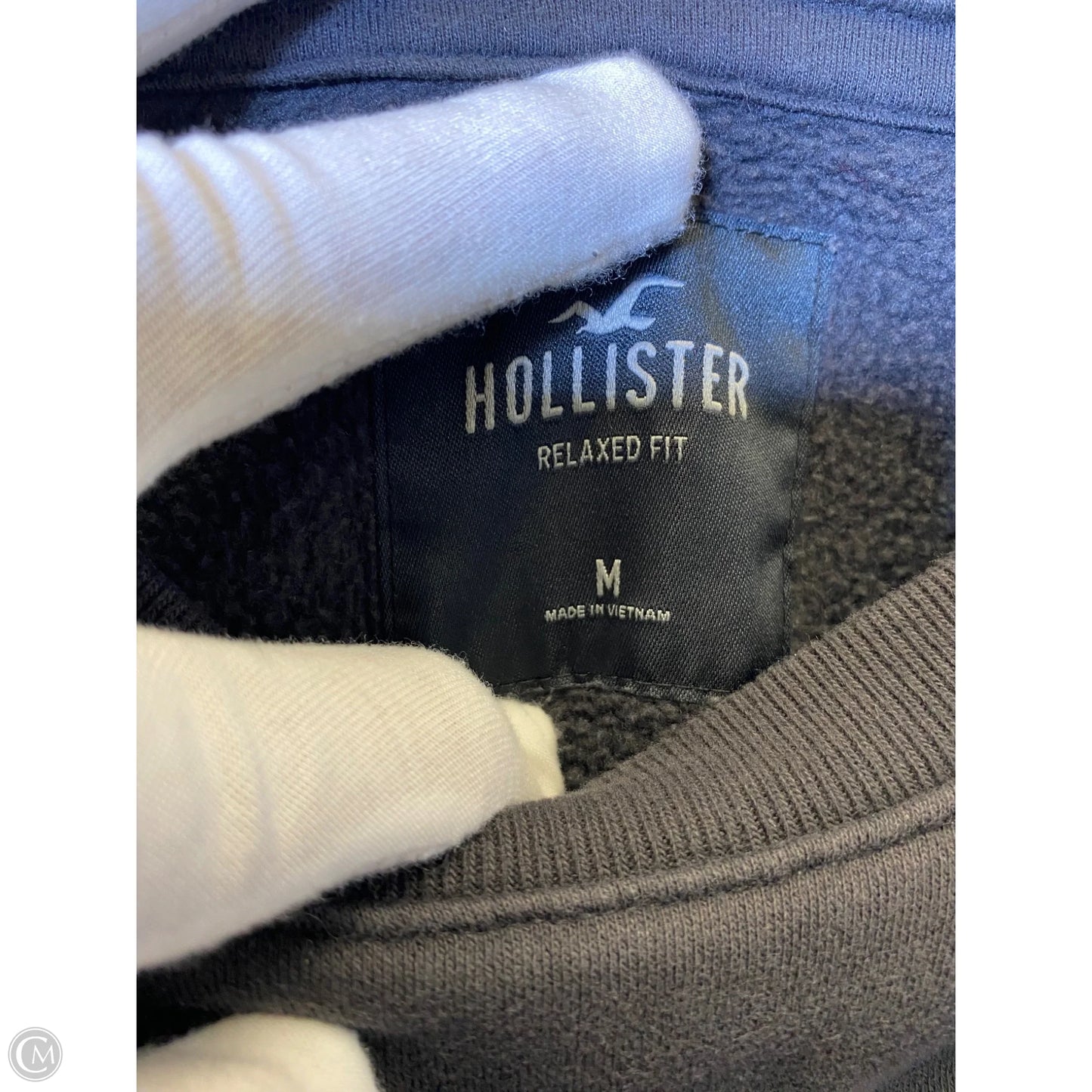 Sweatshirt Crewneck By Hollister In Grey, Size: M