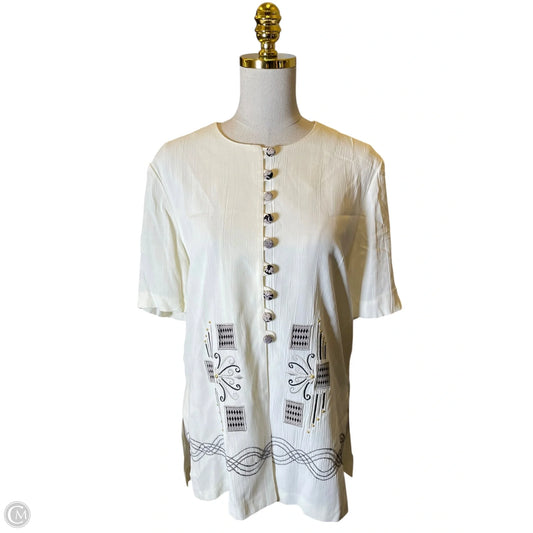 Top Short Sleeve By Clothes Mentor In Multi-colored, Size: M