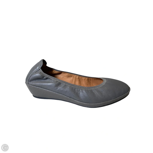 Shoes Heels Platform By Gentle Souls In Grey, Size: 8
