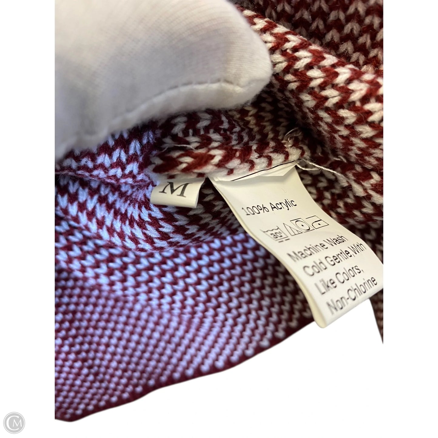 Sweater By Clothes Mentor In Checkered Pattern, Size: M