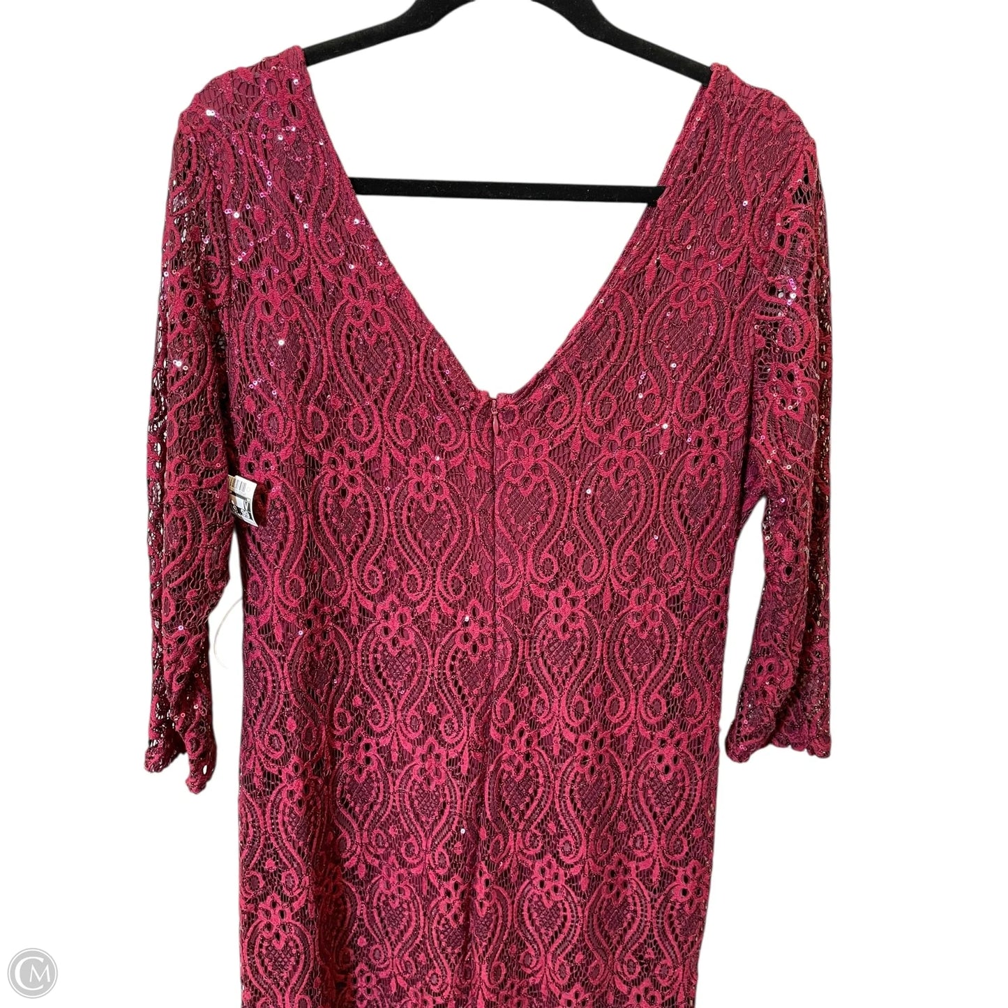 Dress Party Long By Clothes Mentor In Maroon, Size: 16