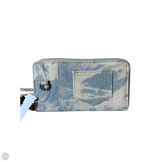 Wallet By Clothes Mentor, Size: Medium
