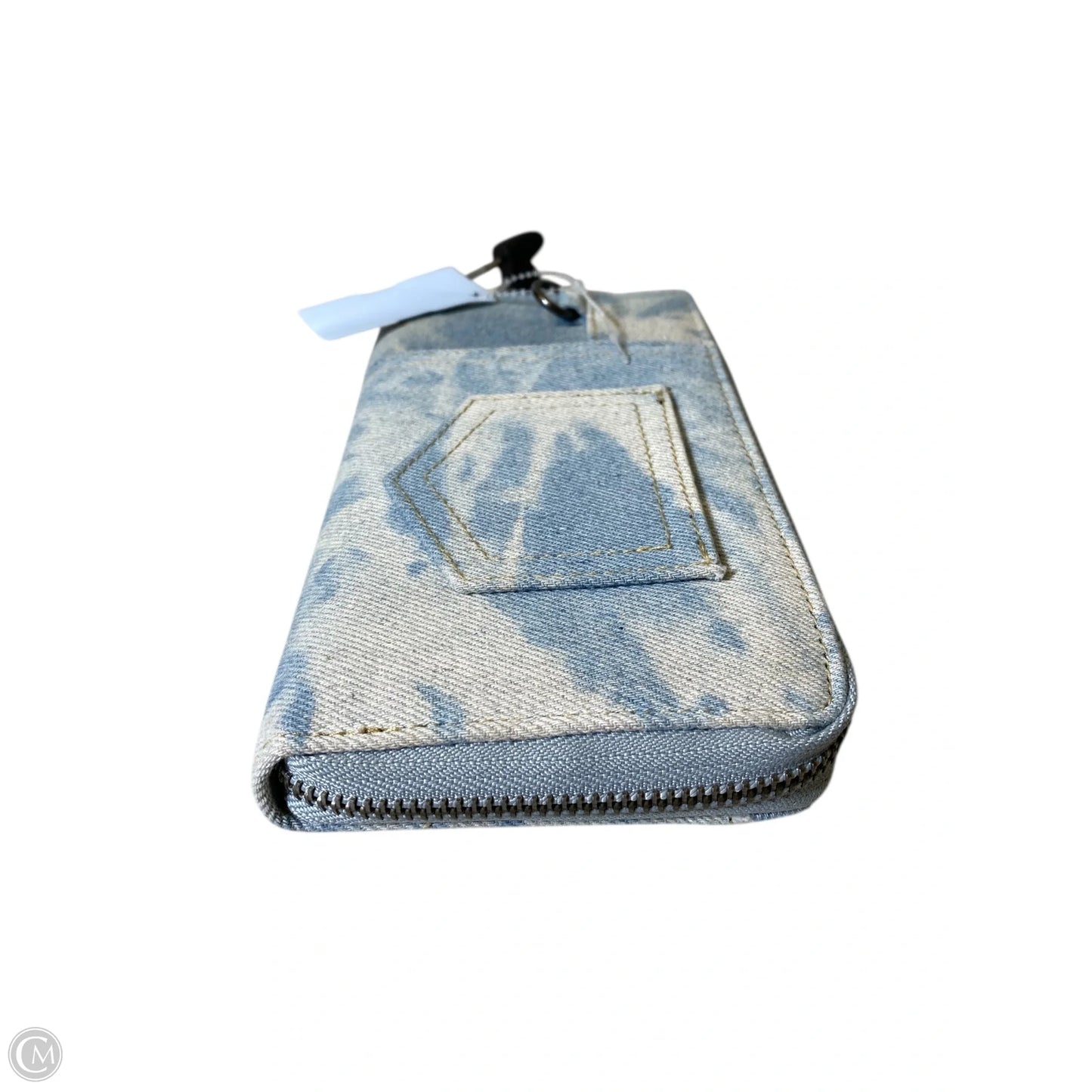 Wallet By Clothes Mentor, Size: Medium