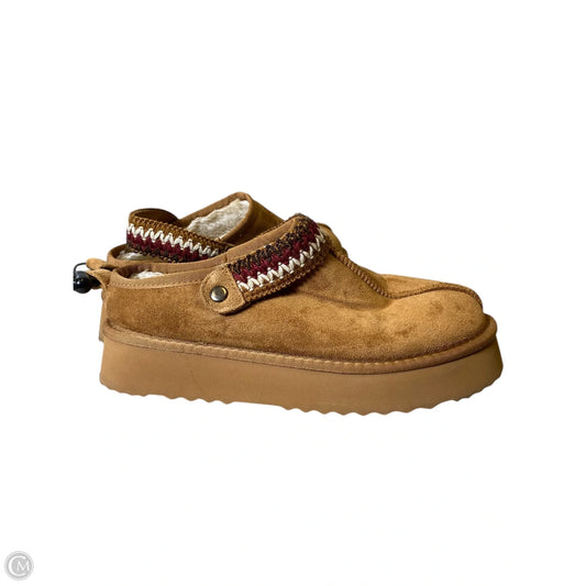 Shoes Flats By Clothes Mentor In Brown, Size: 9