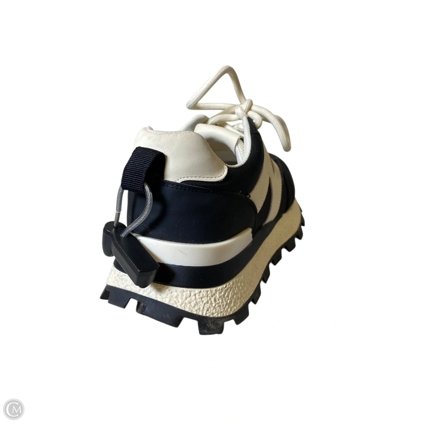 Shoes Athletic By Clothes Mentor In Black & Cream, Size: 10.5