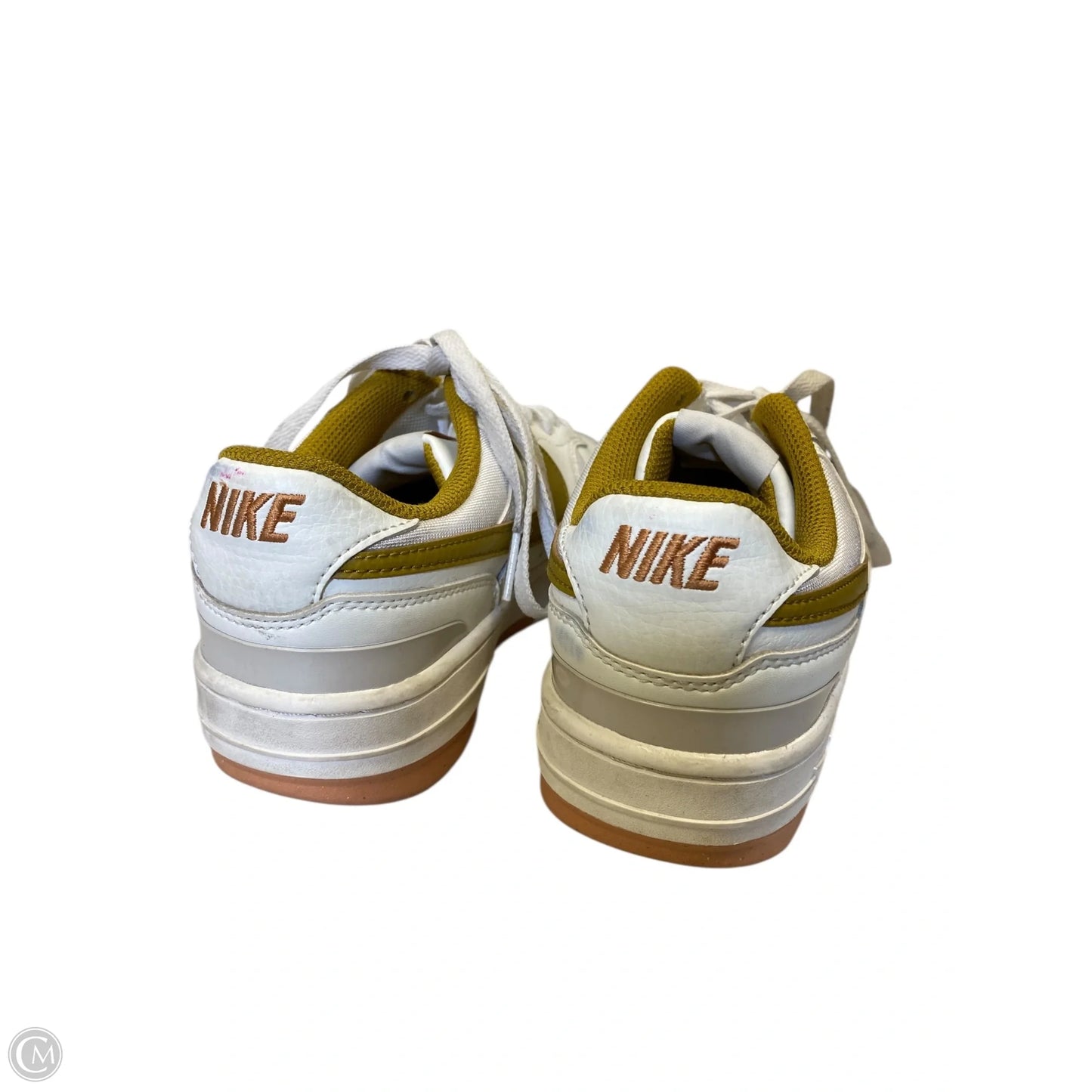 Shoes Sneakers By Nike In Cream & Yellow, Size: 7.5