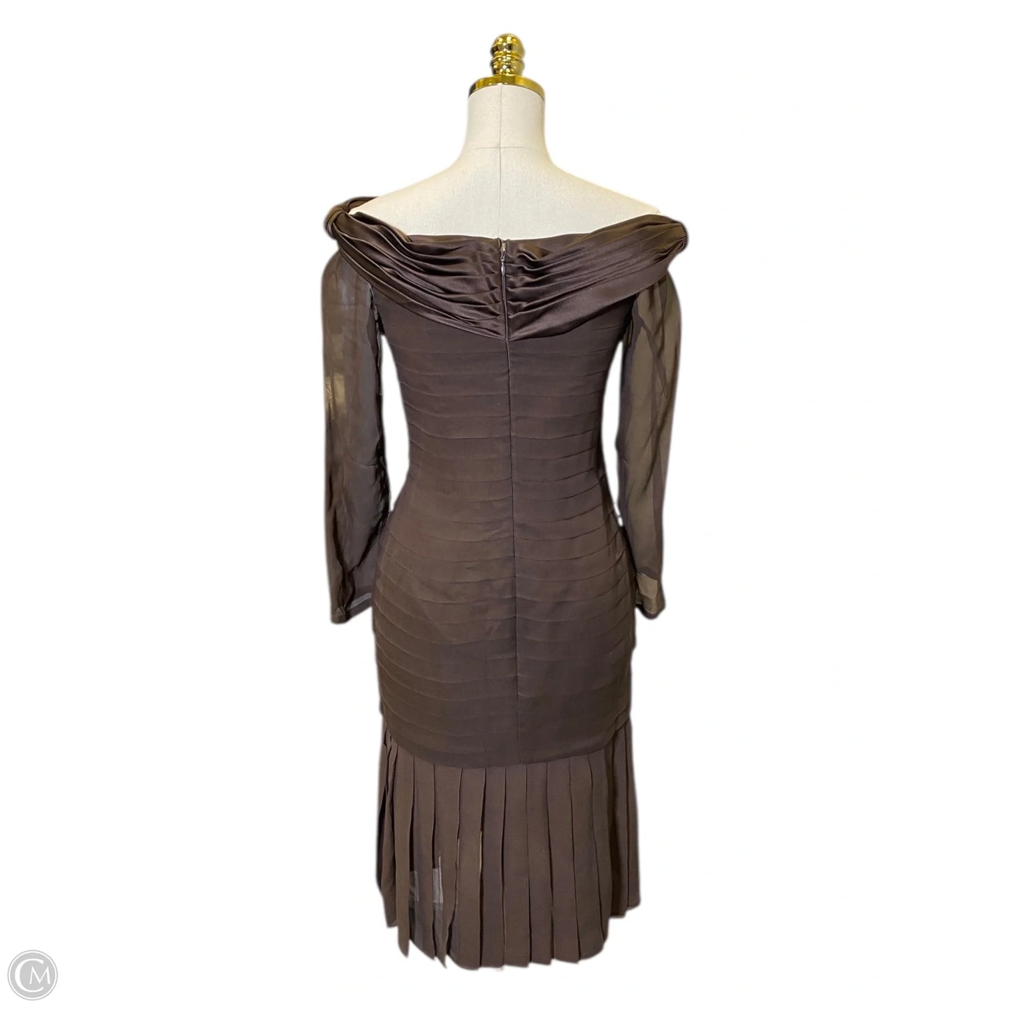 Dress Casual Midi By Clothes Mentor In Brown, Size: M