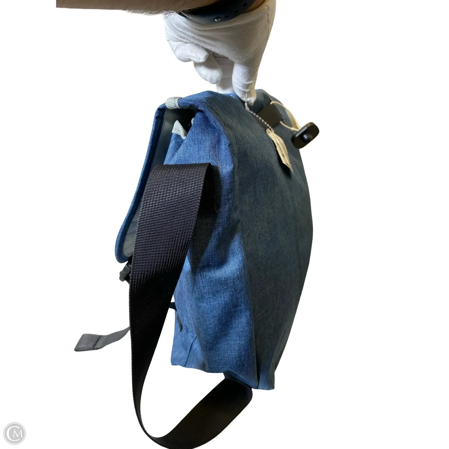 Crossbody By Clothes Mentor, Size: Large