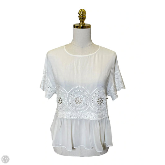 Top Short Sleeve By Gianni Bini In White, Size: Xs