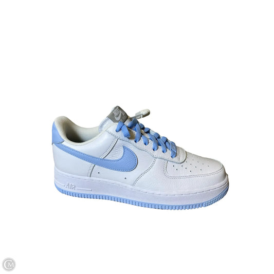 Shoes Sneakers By Nike In White, Size: 7