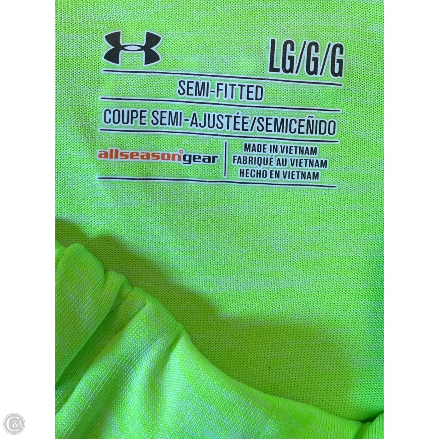 Athletic Top Long Sleeve Collar By Under Armour In Green, Size: L