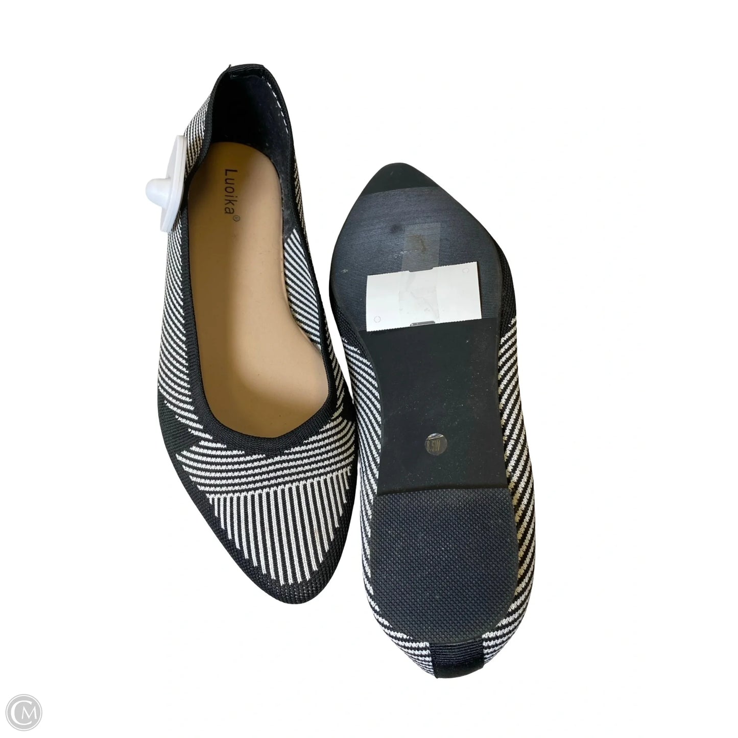 Shoes Flats By Clothes Mentor In Black & White, Size: 8.5
