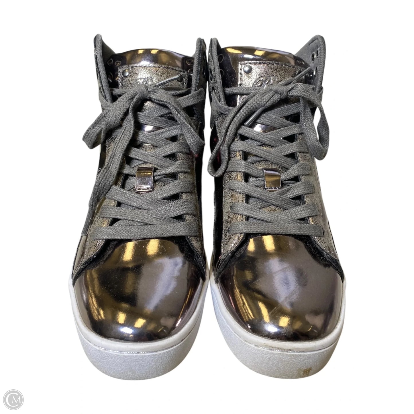 Shoes Sneakers By Clothes Mentor In Silver, Size: 8