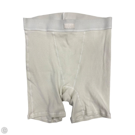 Shorts By Skims In Cream, Size: S