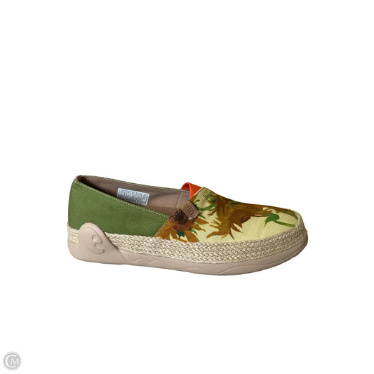 Shoes Flats By Clothes Mentor In Multi-colored, Size: 7