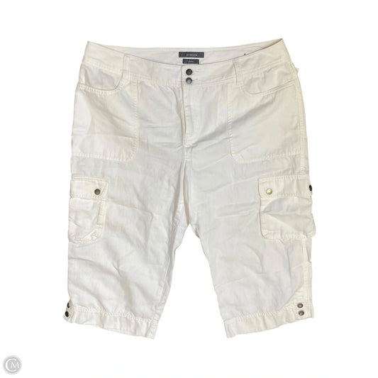 Pants Cropped By Liz Claiborne In White, Size: 14