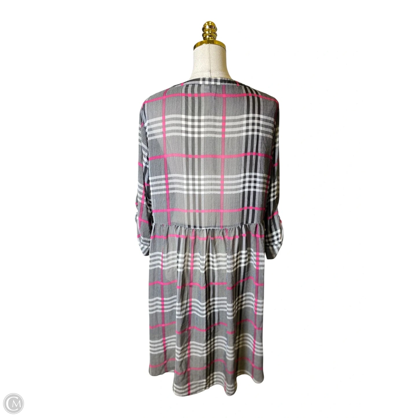 Top Short Sleeve By Cato In Plaid Pattern, Size: Xl