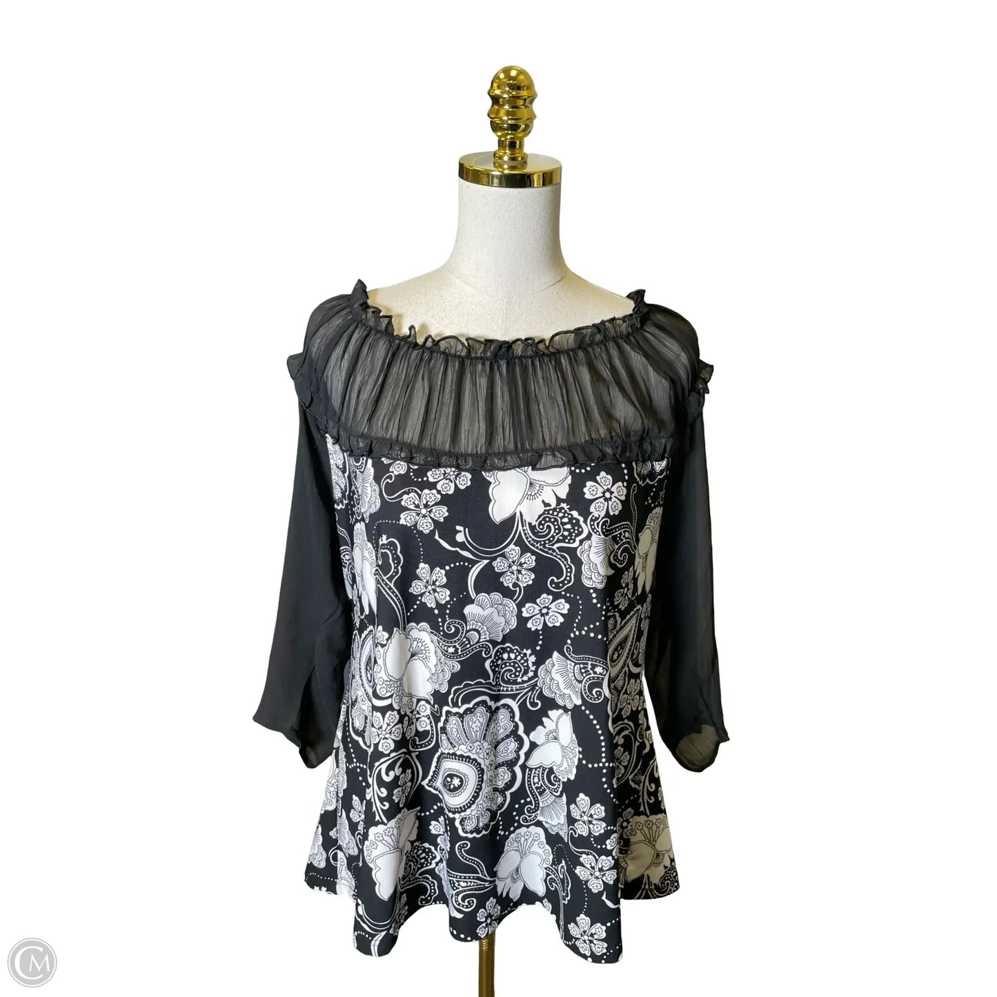 Blouse Long Sleeve By Clothes Mentor In Black & White, Size: 1x