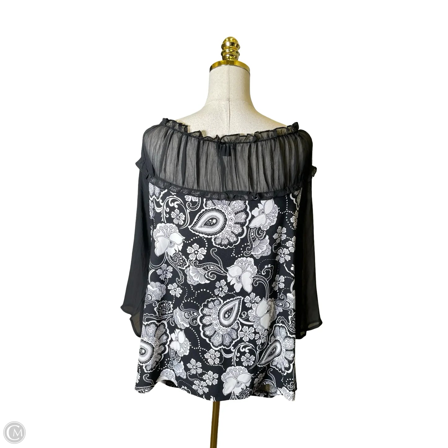 Blouse Long Sleeve By Clothes Mentor In Black & White, Size: 1x