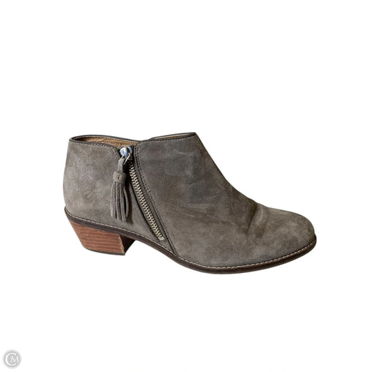 Boots Ankle Heels By Vionic In Grey, Size: 9