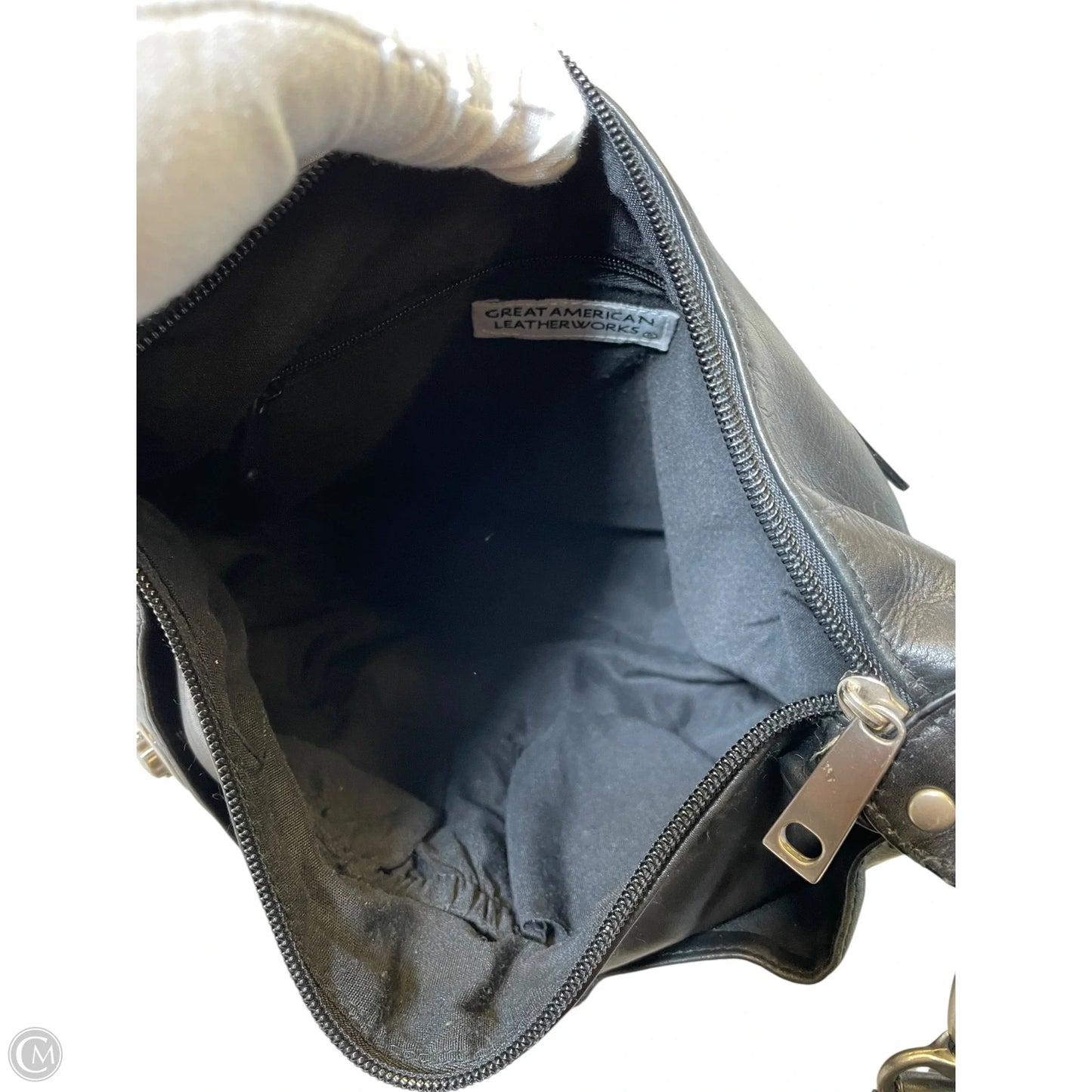 Handbag By Clothes Mentor, Size: Medium