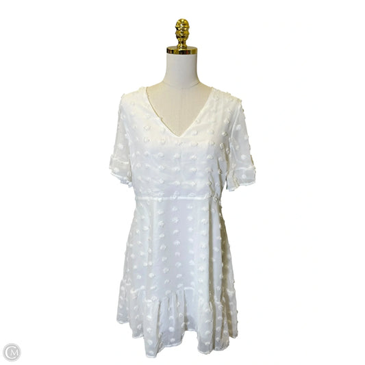 Dress Casual Midi By Clothes Mentor In White, Size: M