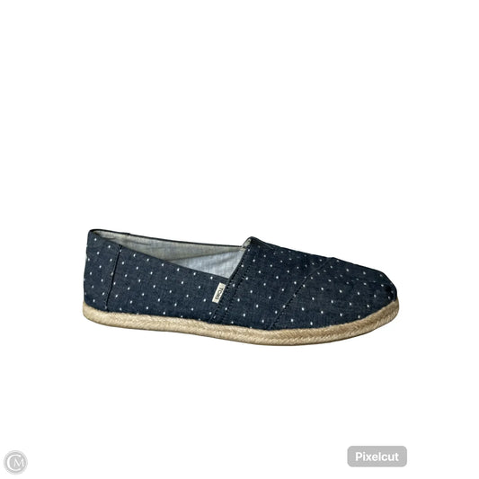 Shoes Flats By Toms In Blue & White, Size: 9.5
